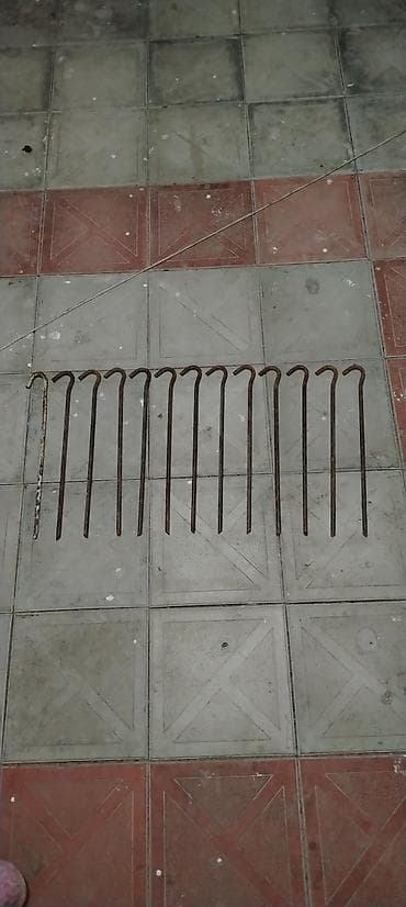 Məhsul: Metal dirək/şiş bərkidici qarmaqlar dəsti Təsvir: - Uzun