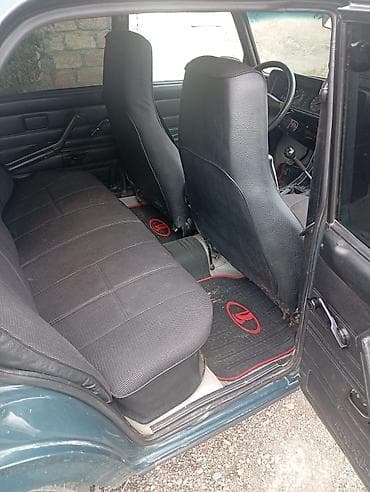 mercedes panorama 2007: VAZ 2107 sedan - Kuzov: 4 qapılı sedan, tünd mavi rəng - Mühərrik — 6