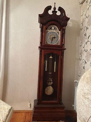 electron saat: Yerüstü saatlar, Mexaniki, Mayatnik — 1