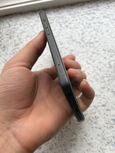 iphone 15 2 ci el: IPhone 15, 128 GB, Qara, Barmaq izi, Face ID — 4