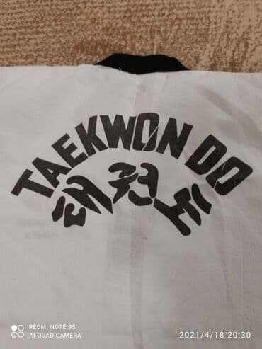 Taekwando paltari satilir,tep tezedi bircedefe geyilib,50 manata