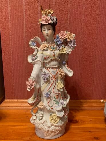 Gəmi modelləri: Sakura, Prunus cinsinden birkaç ağacın herhangi birinin çiçeğidir — 1