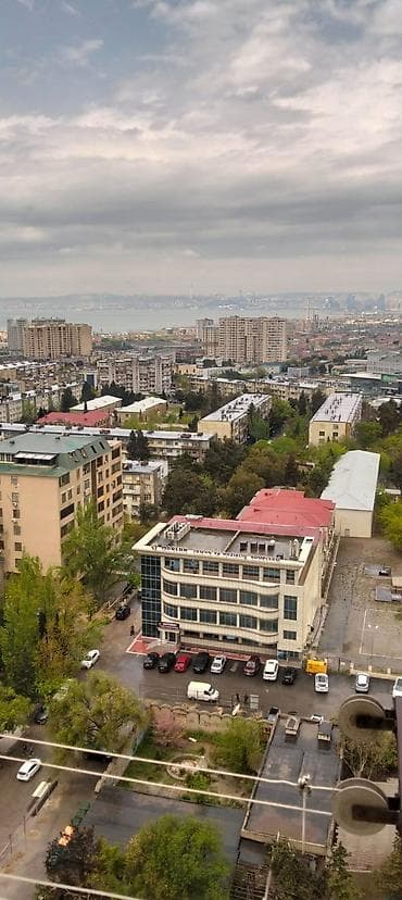Maklerler narahat elemesin.Mənzil – şəhər mənzərəsi və dəniz — 1