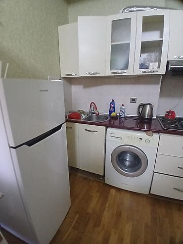 gencede ev: Xirdalanda kristal 1 de 17/16 mertebesi 1 otaq 2 duzelme ev kiraye — 2