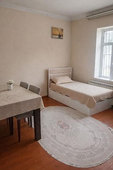 emircanda ev satisi: 3 otaqlı mənzil – geniş və işıqlı planlaşma - Plan: dəhlizdən üç ayrı — 3