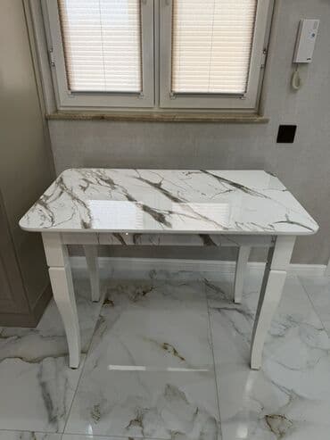 Klassik masa, Açılmayan, Mərmər, Dördbucaq masa