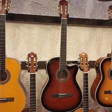 gitara simləri: Elektro klassik gitara Smiger EC320-39E-RDS İstehsalçı:Çin Çanta — 2