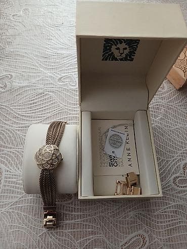 Наручные часы, цвет - Золотой