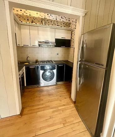 qubada satilan evler: Tbilisi prospekti, 8 Noyabr metrosuna yaxın, yeni tikili 13 mərtəbəli — 4