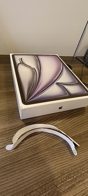 ipad 8: Lotereyada udulub, təzədir, qutudadir, resmi zemanet. Apple iPad Air — 1