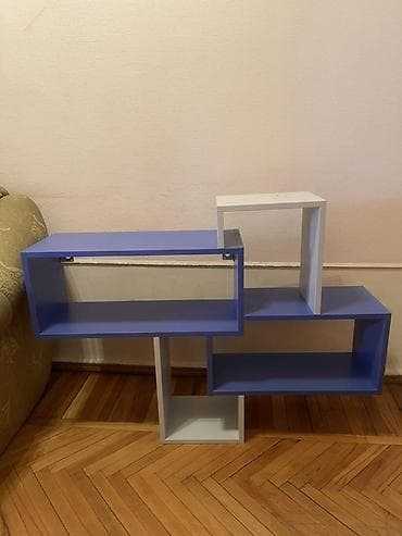 philips 180: Mavi-ağ rəngli rəf sistemi

ölçülər :
 Eni 115 cm hündürlüyü 83 sm — 1