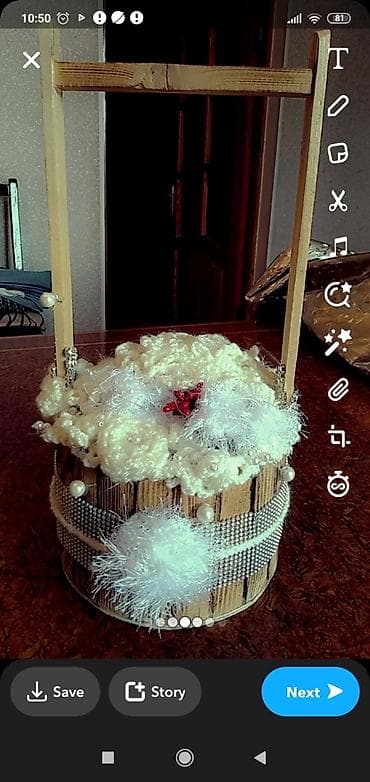 hediye: Horguden el emeyi goz oxsayan sebetde ag guler ad gunune .mekteb — 3