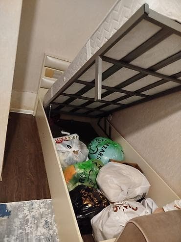 Təknəfərlik çarpayı, Bazalı, Matras ilə, Siyirməsiz