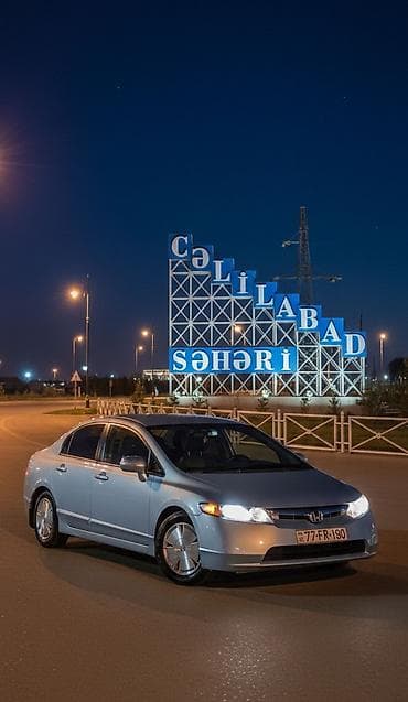 ford tranzit 2003: Honda Civic: 1.8 l | 2007 il Sedan — 1