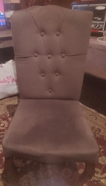 Stul 6 eded biri 25 manatStol acilan ruminiya mebelin stolu 50 manat