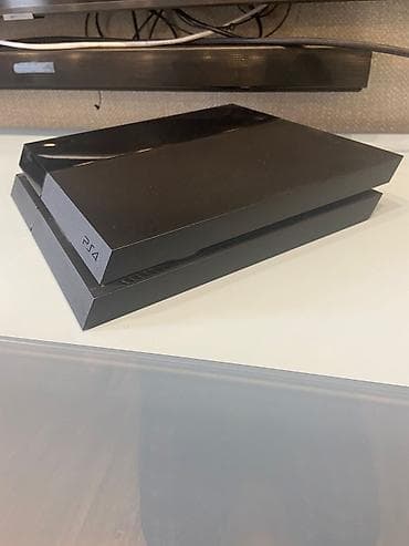 plesteysin: Sony PlayStation 4 (PS4) – orijinal “Fat” model, qara rəng — 4