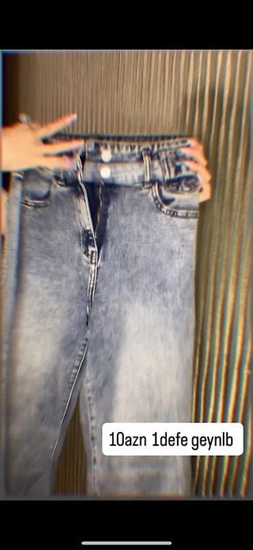 Məhsul təsviri: - Açıq mavi yuyulma effekti olan klassik denim — 1