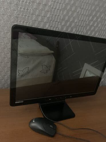 Masaüstü kompüterlər və iş stansiyaları: Salm İdeal vəzyətdədir windows 7dir dəişib 10 etmək lazımdır. Yaddaş — 15