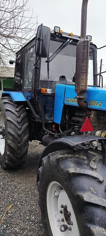 r16 mercedes diskileri: Belarus 1221.2 traktor - Güc sinfi: 4x4 təkərli, ön ox qoşulması və — 2