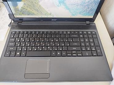 Acer Aspire 5733Z noutbuk - Prosessor: Intel Pentium P6200, 2.13 GHz — 5