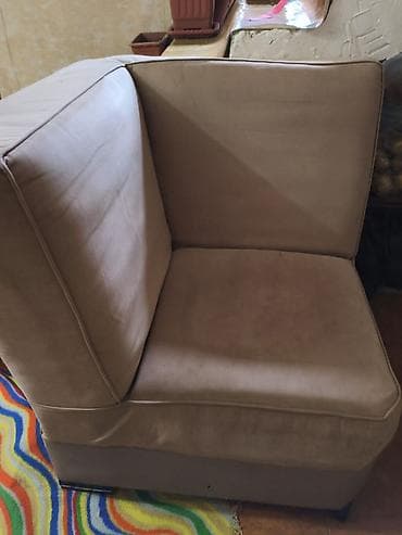 tek kamot: Künc divan, Açılmayan, Parça — 1