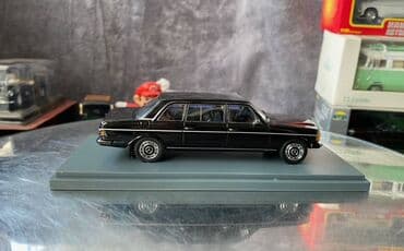 metbex tavan modelleri: Коллекционная модель Mercedes-Benz 240D V123 limousine black 1978 NEO — 21