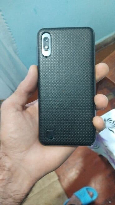 телефоны флай энерджи: Məhsul: Smartfon (Android) - Ekran: Tam ekran, damla tipli ön kamera — 1