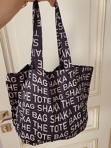 kum torbası: Parça tote çanta - Rəng: qara fon üzərində ağ “THE TOTE BAG SHAKA” — 3