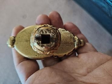 usag manejleri: Старинная бронзовая ручка от двери — 3