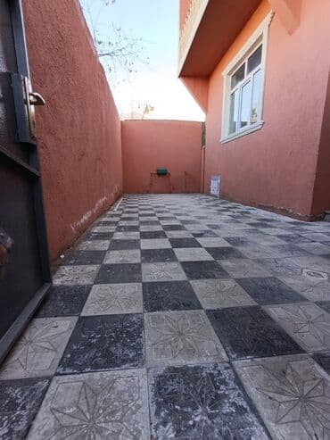 sumqayıt 20 ci mikrorayon: 3 otaqlı, 130 kv. m, Kredit var, Yeni təmirli — 2