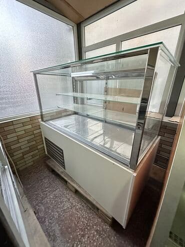 soyuducu maşın: 2-3 ay istfade edilib Ishlekdir Birinin giymet 900 azn Sifatih — 2