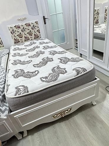 ikinci el dolab: İşlənmiş, Təknəfərlik çarpayı, Bazasız, Matras ilə, Siyirməli — 1