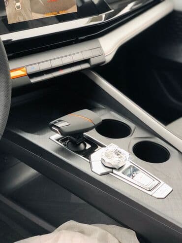 əyləc diskləri: Changan avtomobili üçün müasir salon - Elektrik şüşəqaldıranlar: ön — 6