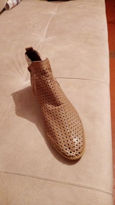 mövsümi uşaq botinkaları: Ölçü: 40, Yeni — 3