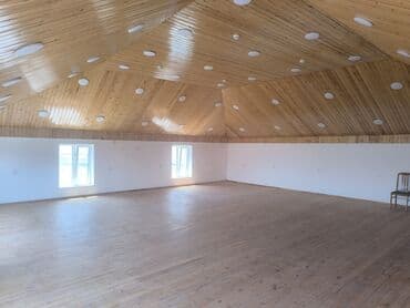 продажа коммерческой недвижимости: Şəhərin mərkəzinə yaxın ərazidə yerləşən iki mərtəbəli obyekt icarəyə — 14