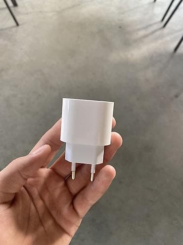 Apple USB‑C Güc Adapteri – 20W
Orjinal iphone adafdr başdığı
