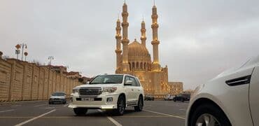 сдать машину в аренду такси: Сутки, Land Rover, Без депозита — 7