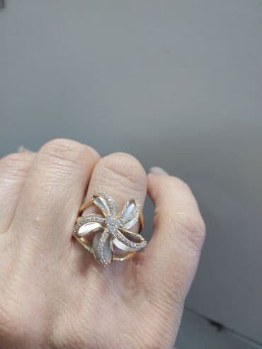 Rəf vitrinləri lalafo.az -da Rəf vitrinləri