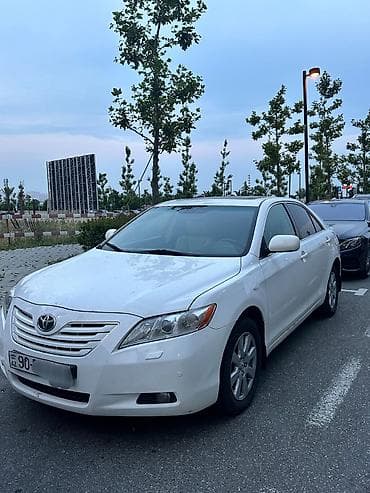 lexus lx 470: Toyota Camry: 2.5 l | 2007 il Sedan — 3