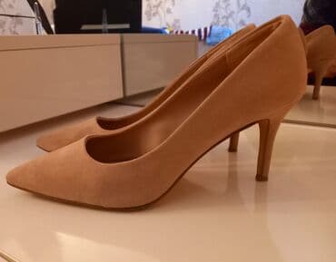 4xl nece razmerdi: Tuflilər, Ölçü: 39, rəng - Bej, İşlənmiş — 1