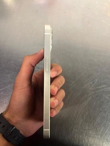 iphone 13 ağ: IPhone 13, Ağ, Face ID — 5