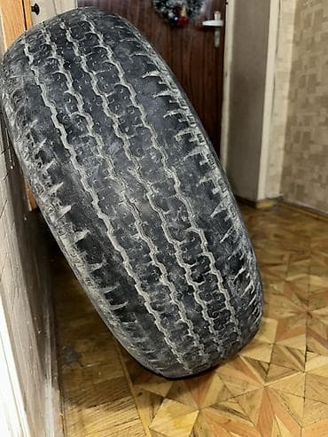 İşlənmiş Şin Bridgestone 215 / 65 / R 16 — 4