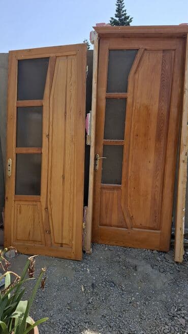 qapi otaq: Yataq otağı üçün İşlənmiş Otaq qapısı 90x230 sm Çərçivə ilə, Zəmanətsiz, Pulsuz quraşdırma, Ünvandan götürmə — 1