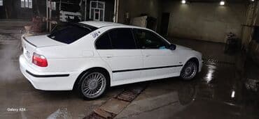 Bıçaqlar: BMW 5 Series E39 sedan Xarici: - Ağ rəng, klassik E39 kuzovu - “Angel — 3