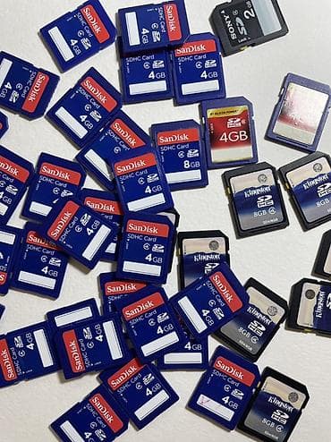 пятиминутка баку: SD/SDHC yaddaş kartları dəsti
SanDisk 10
Kingston 20 — 3