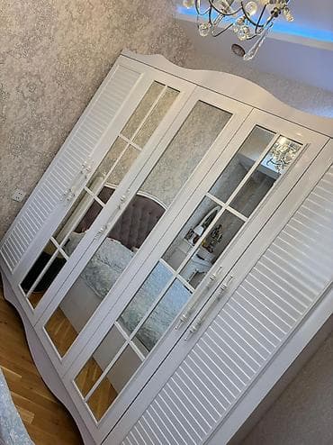 Yeni kimidir cox az istifade olunub 550 ye satilir qirig falan yoxdur — 2
