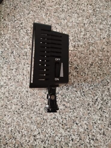 led işıq tripod: Bu, video çəkilişlər və fotoqrafiya üçün nəzərdə tutulmuş portativ LED — 3