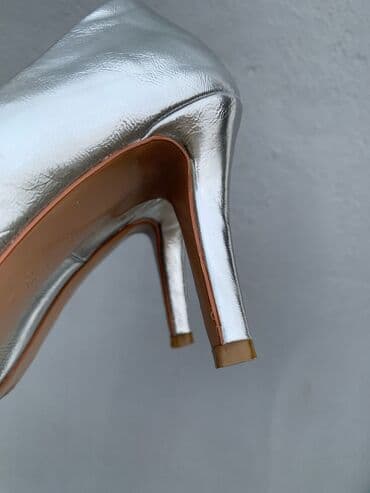 школьные туфли: Туфли, Размер: 38, Б/у — 2