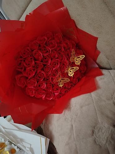 Товары для праздников: 🌺 Zövqlü və Eleqant Gül Buketlərinin Satışı 🌺 Hər zövqə uyğun — 9