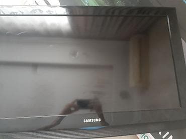 samsung 7100 43: Samsung LCD televizor - Ekran: təxmini 32" (80 sm) diaqonal, parlaq — 2